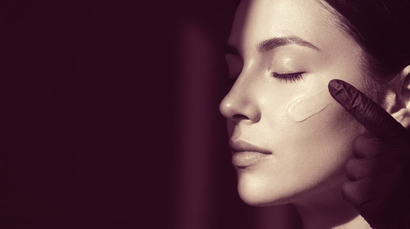 Gesichtsbehandlung im Kosmetik Studio Konstanz